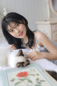 老王和露露